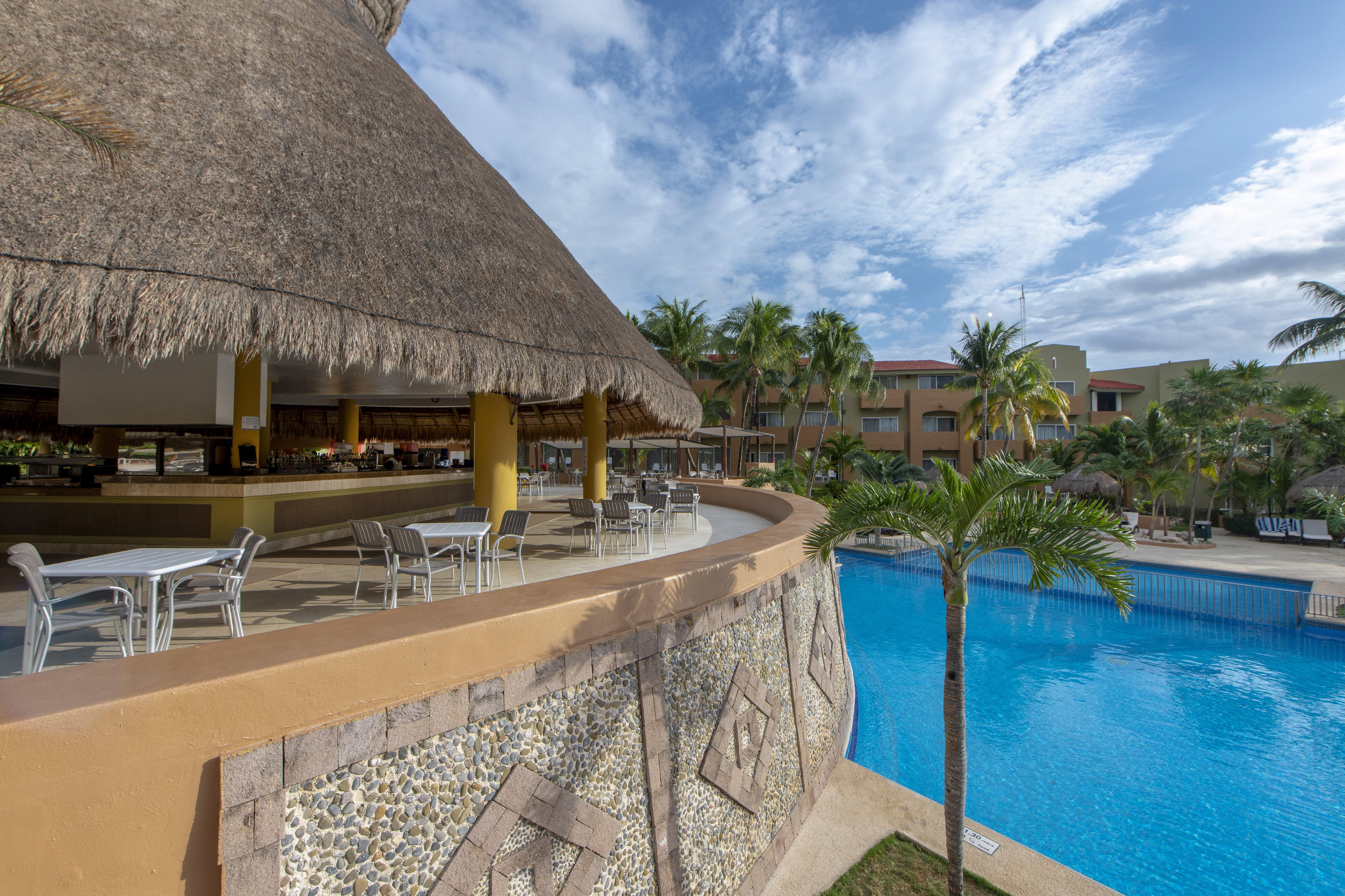 Viva Azteca By Wyndham, A Trademark All Inclusive Resort Playa del Carmen Exterior photo